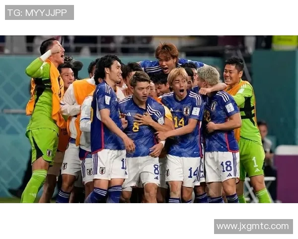 韩媒热评日本足球明星的技术风格与国际赛场表现分析